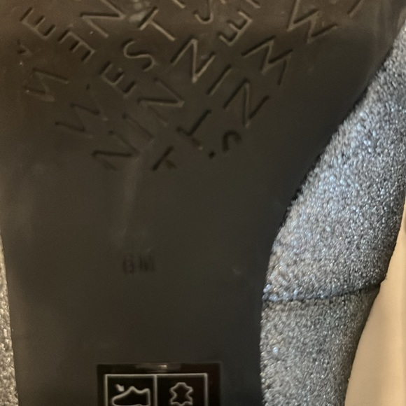 Nine West Silver Glitter Flat - Picture 5 of 5